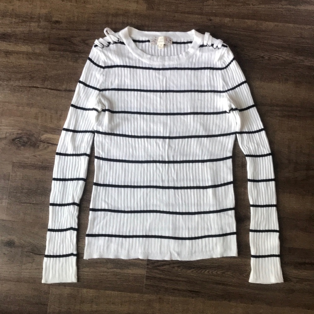 black & white striped long sleeve shirt